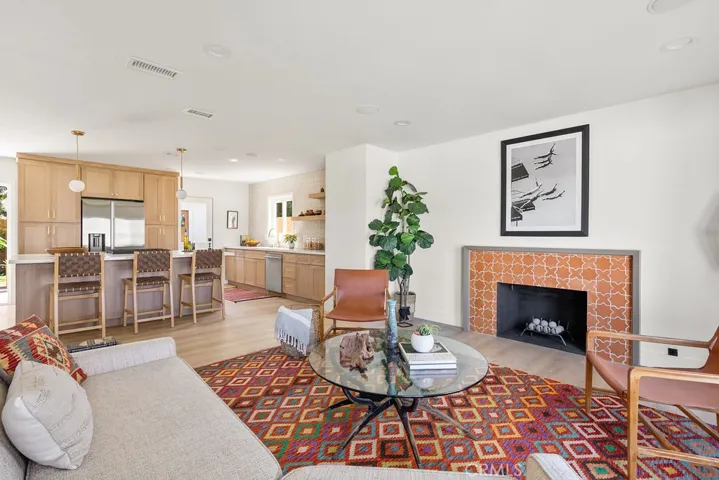 3254 Washington Avenue, Costa Mesa, California 92626