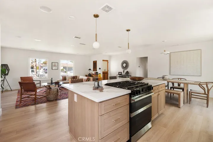 3254 Washington Avenue, Costa Mesa, California 92626