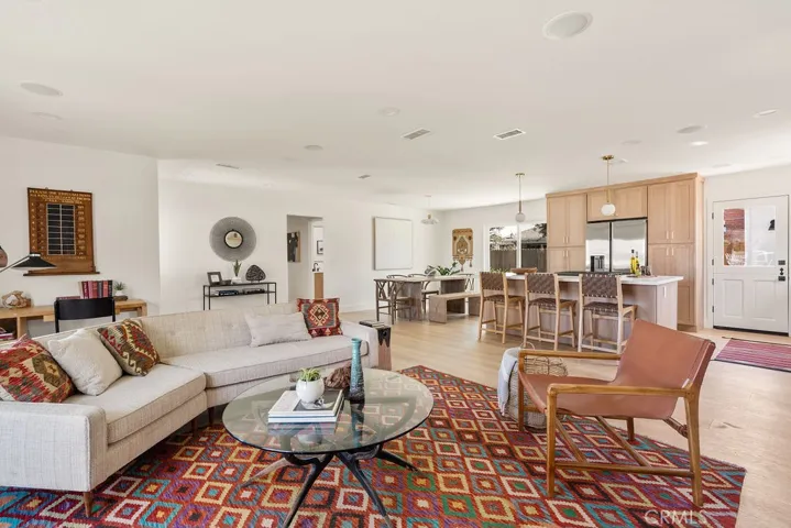 3254 Washington Avenue, Costa Mesa, California 92626