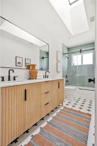 3254 Washington Avenue, Costa Mesa, California 92626