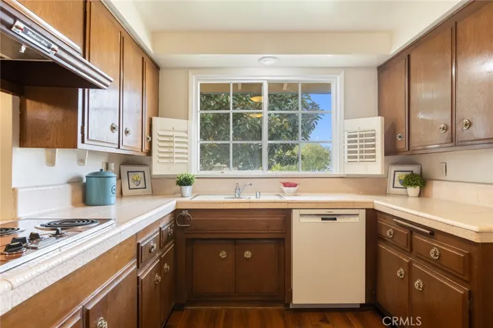 2653 W 233rd Street, Torrance, California 90505