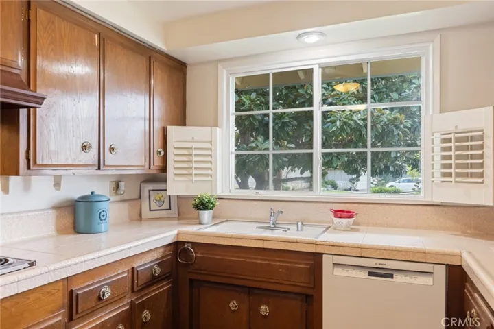 2653 W 233rd Street, Torrance, California 90505