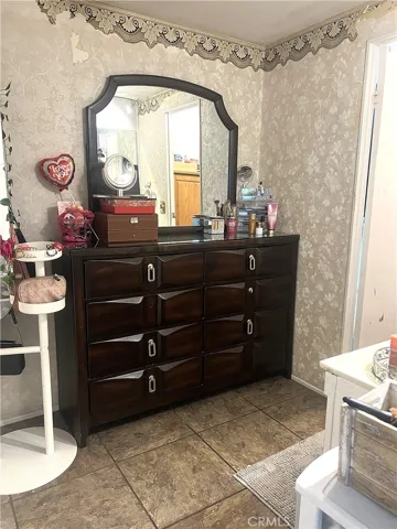 Dressing room with vanity in Bedroom #2
