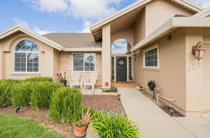 325 Westminster Drive, Salinas, California 93906