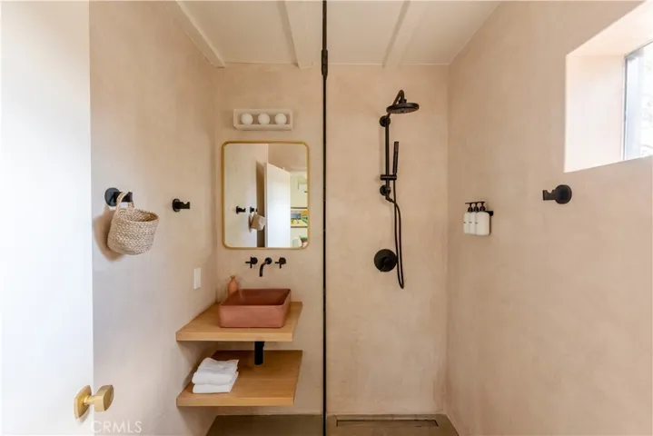 53577 Pipes Canyon Road, Pioneertown, California 92268