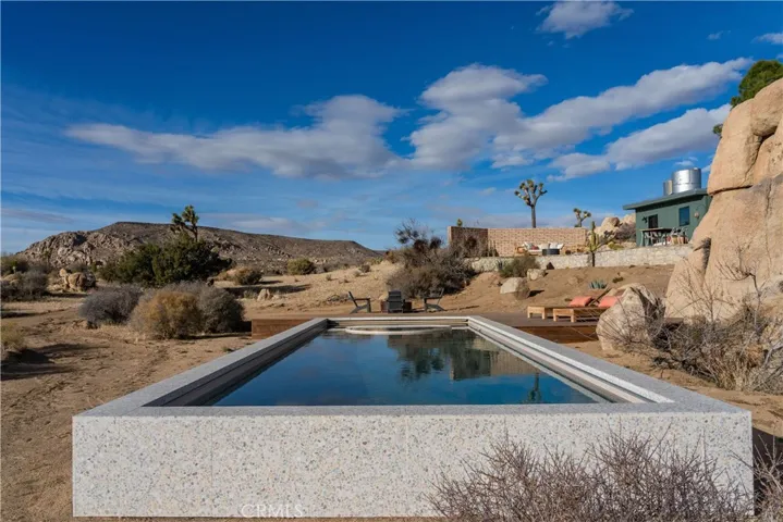53577 Pipes Canyon Road, Pioneertown, California 92268