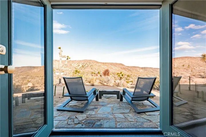 53577 Pipes Canyon Road, Pioneertown, California 92268