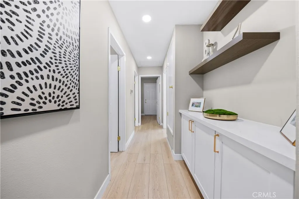 8 Dogwood S, Irvine, California 92612 home-pic-21