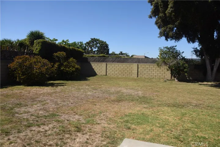 10121 Eagle Avenue, Fountain Valley, California 92708