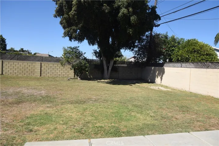 10121 Eagle Avenue, Fountain Valley, California 92708