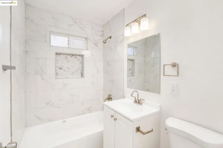 2637 75th Ave, Oakland, California 94605