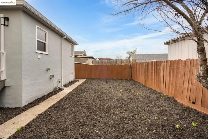 2637 75th Ave, Oakland, California 94605