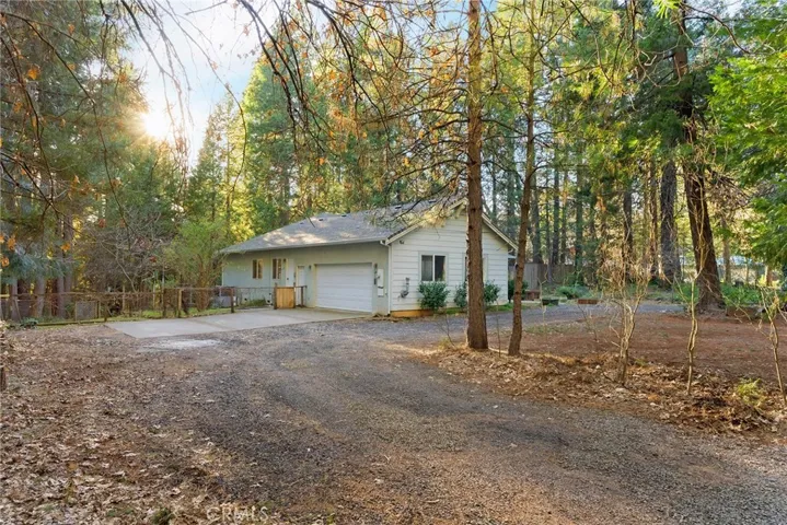 6356 Hidden Lake Lane, Magalia, California 95954