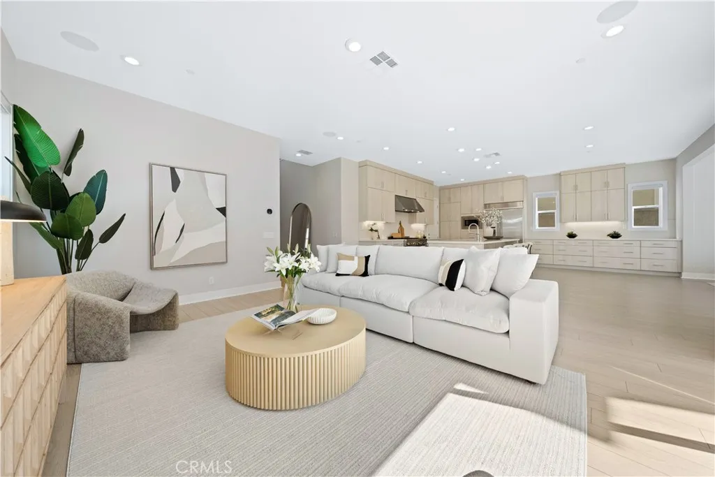 170 Wild Flower, Lake Forest, California 92630 home-pic-10