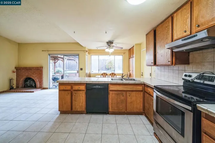 107 Sunrise Way, Vallejo, California 94591