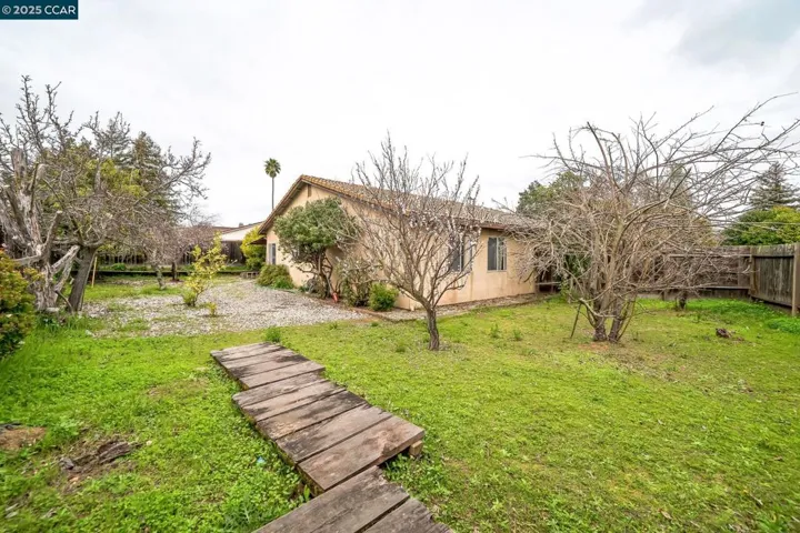 107 Sunrise Way, Vallejo, California 94591