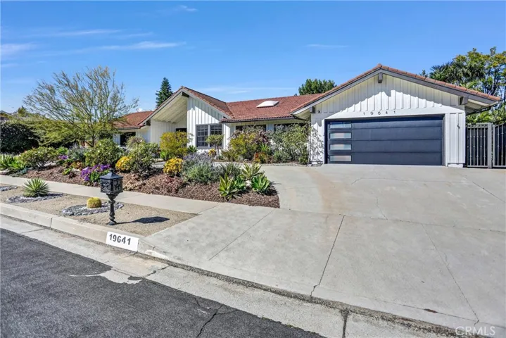 19641 Bermuda Street, Chatsworth, California 91311