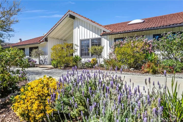 19641 Bermuda Street, Chatsworth, California 91311