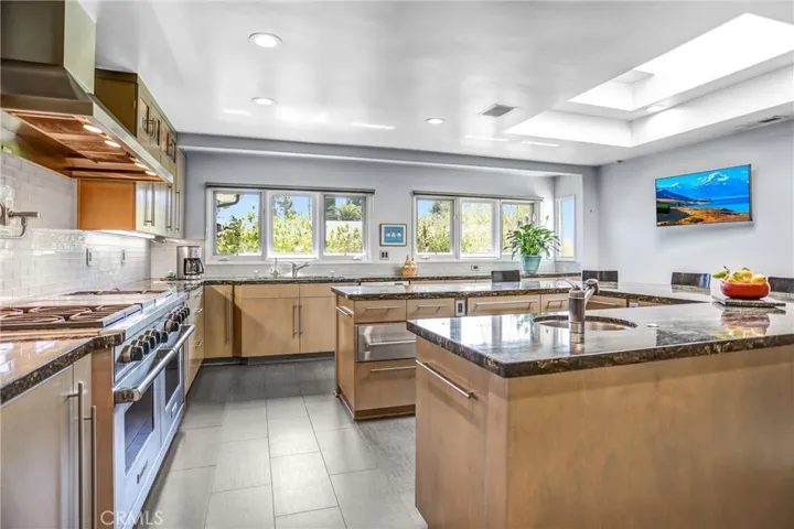 19641 Bermuda Street, Chatsworth, California 91311