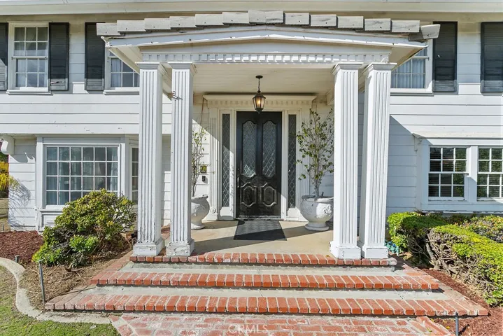 19111 Ridgeview Road, Villa Park, California 92861