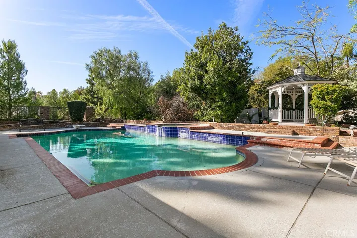 19111 Ridgeview Road, Villa Park, California 92861