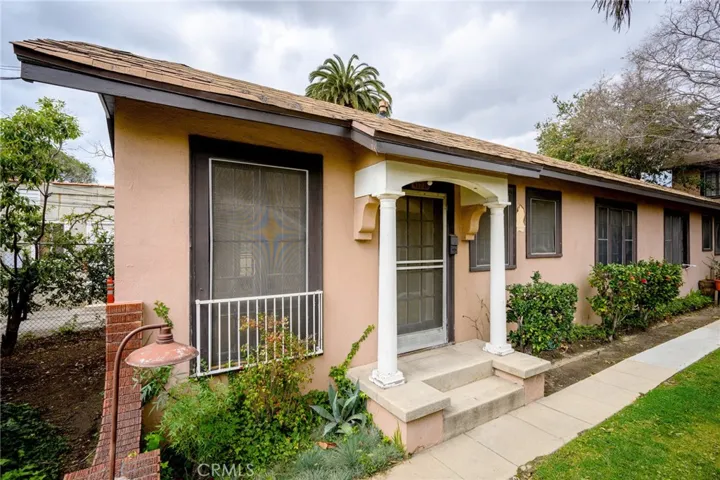 415 Riverdale Drive, Glendale, California 91204