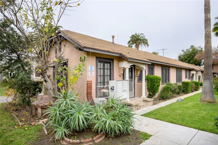 415 Riverdale Drive, Glendale, California 91204