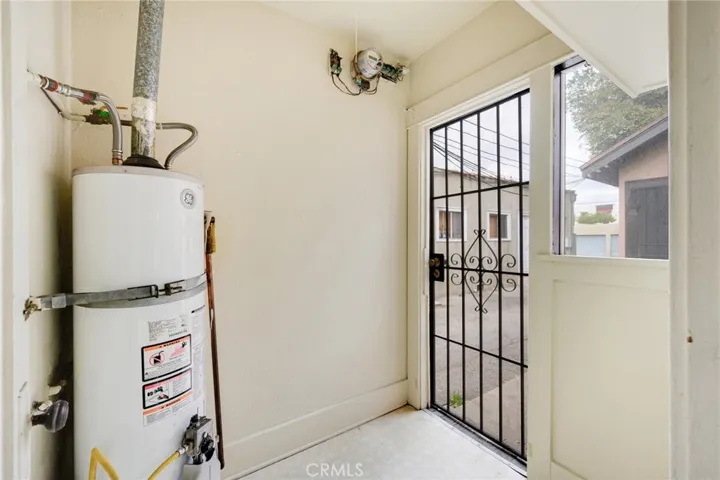 415 Riverdale Drive, Glendale, California 91204
