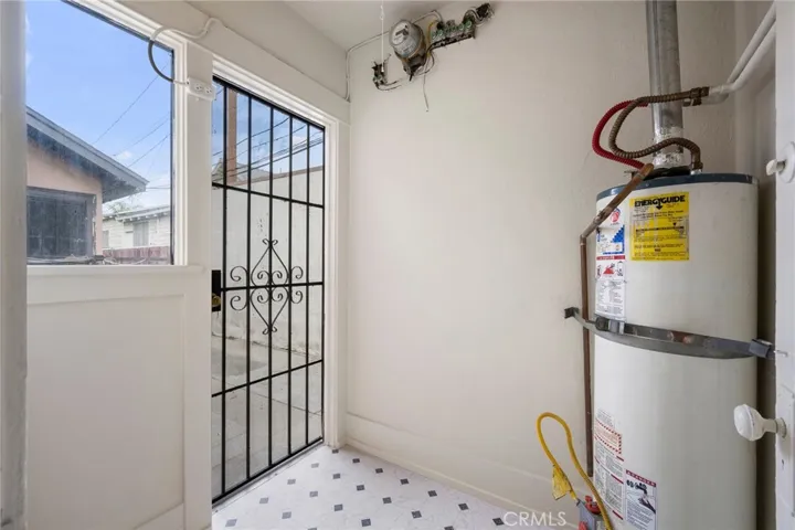 415 Riverdale Drive, Glendale, California 91204