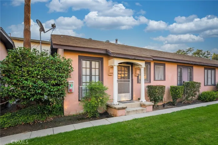 415 Riverdale Drive, Glendale, California 91204