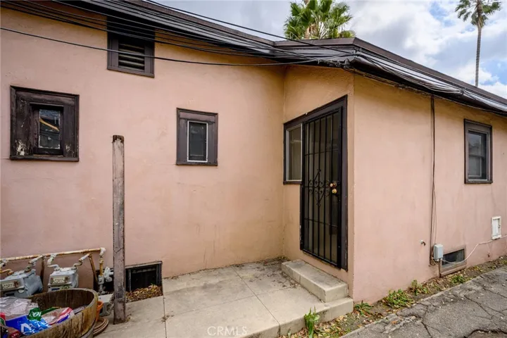 415 Riverdale Drive, Glendale, California 91204