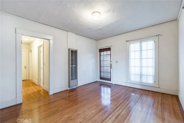 415 Riverdale Drive, Glendale, California 91204