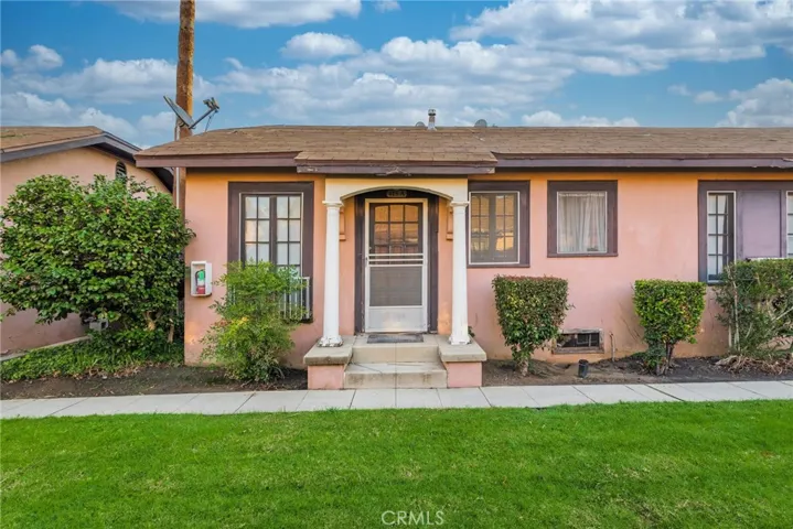 415 Riverdale Drive, Glendale, California 91204