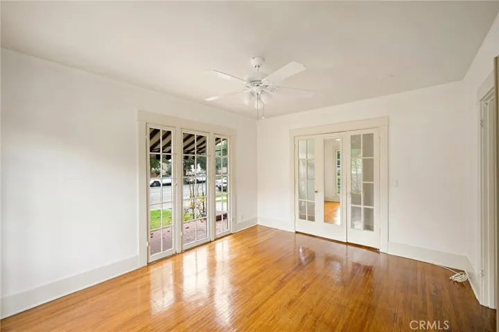415 Riverdale Drive, Glendale, California 91204