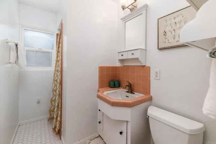 8516 Ellsworth Lane, Santee, California 92071
