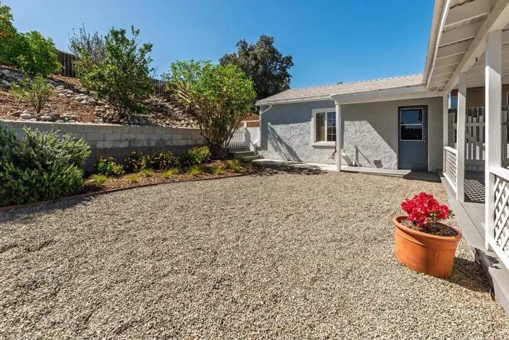 8516 Ellsworth Lane, Santee, California 92071