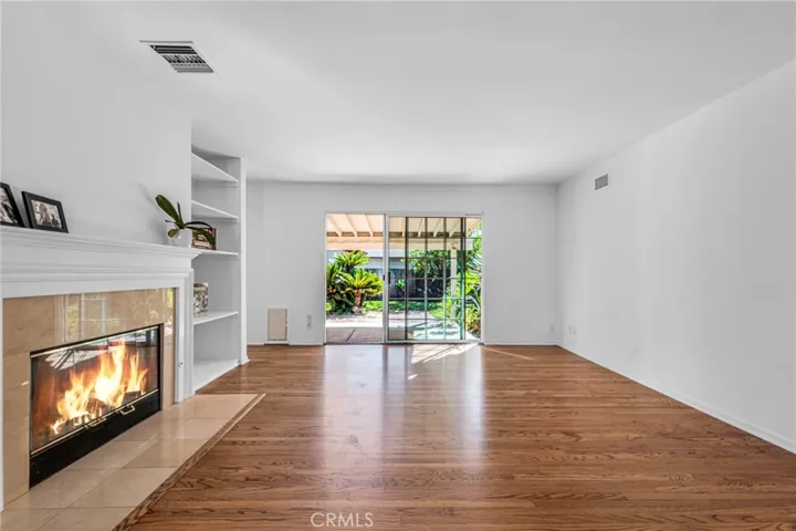 22216 Kittridge Street, Woodland Hills, California 91303