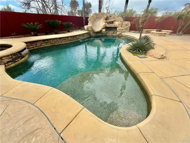 PEBBLE TECH POOL