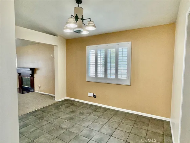DINNING ROOM