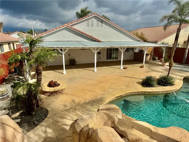 14365 Ivy Avenue, Fontana, California 92335