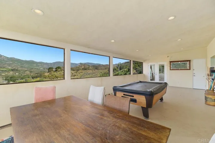 39255 De Luz Rd, Fallbrook, California 92028