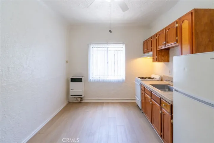 4567 Pickford Street, Los Angeles, California 90019