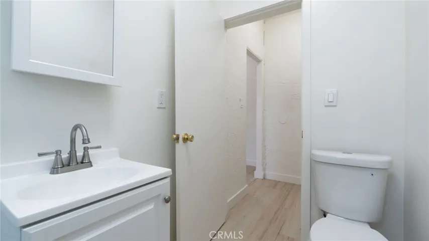 4567 Pickford Street, Los Angeles, California 90019