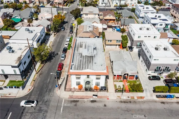 4567 Pickford Street, Los Angeles, California 90019