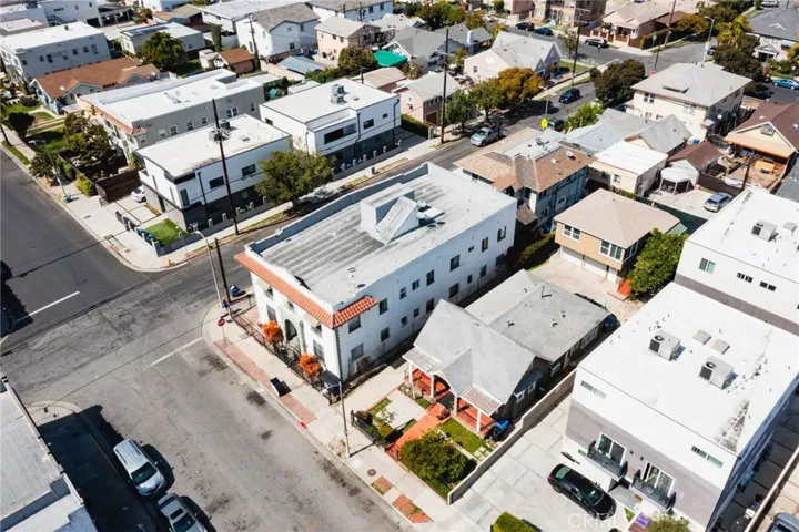4567 Pickford Street, Los Angeles, California 90019