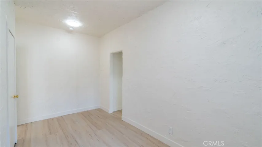 4567 Pickford Street, Los Angeles, California 90019
