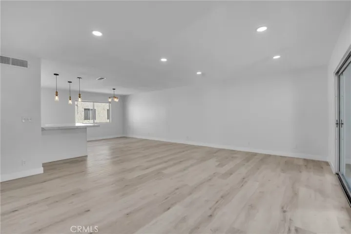 9584 Via Bernardo, Burbank, California 91504