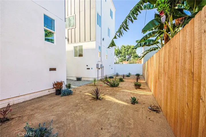 3442 Potomac Avenue, Los Angeles, California 90016