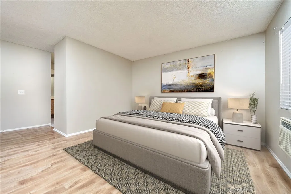 960 E Bonita Avenue 54, Pomona, California 91767 home-pic-10