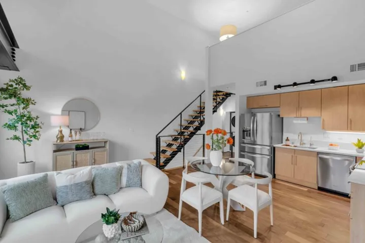 88 Bush Street 2149, San Jose, California 95126